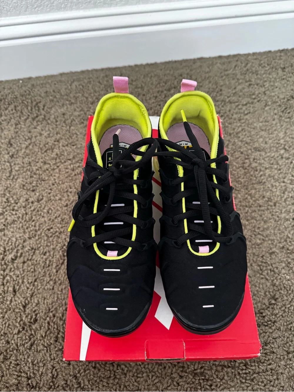 Women’s Nike Vapormax/Size 7.5